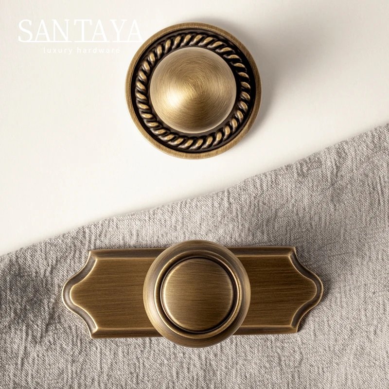 Antique brass cabinet knob with backplate gallery image 2